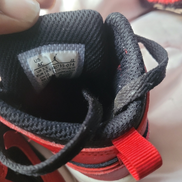 Baby Jordan Bred 1s Black and Red size 4c - Picture 4 of 7